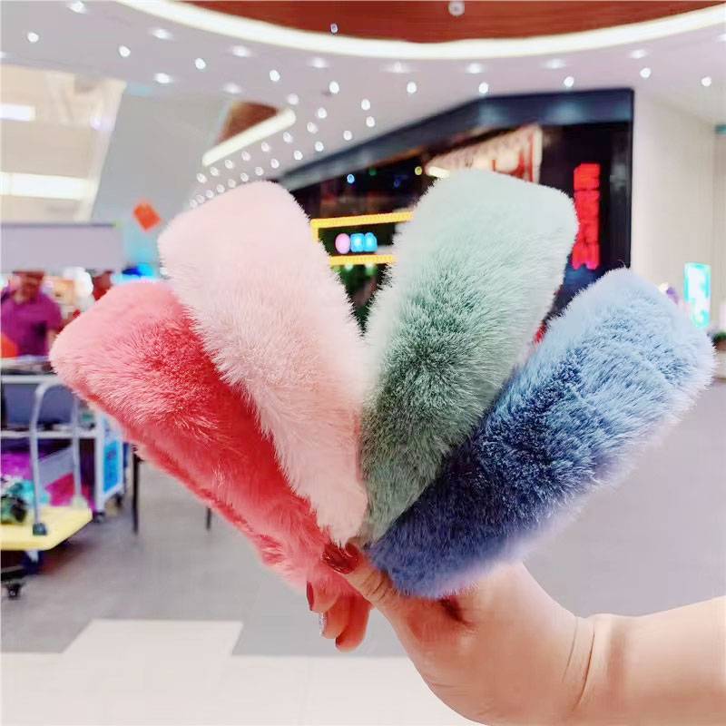 Por que você deve escolher uma faixa de cabelo de pelúcia de banda de cabelo de outono no inverno?